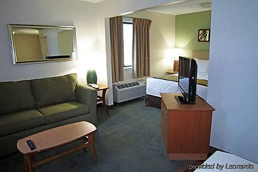 ** Hotel Suburban Studios Columbus East United States